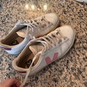 Women’s Veja Sneakers